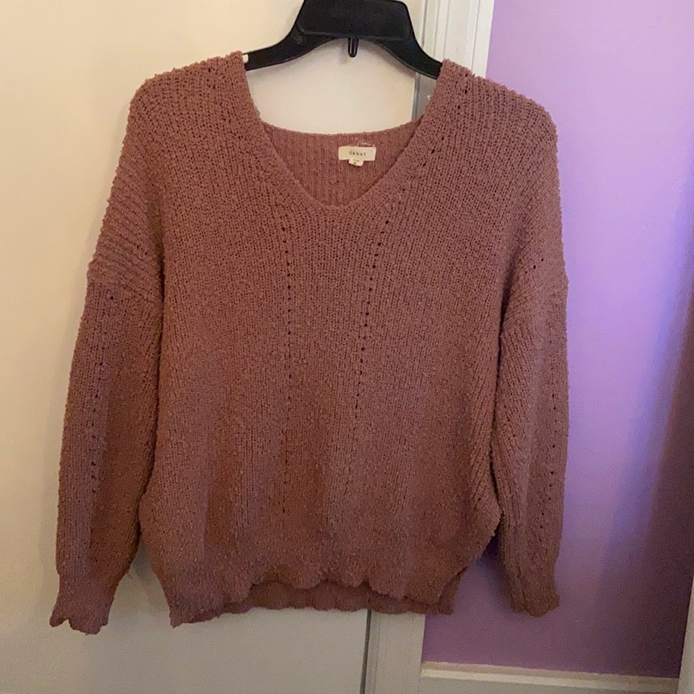 Soft brown/pink sweater